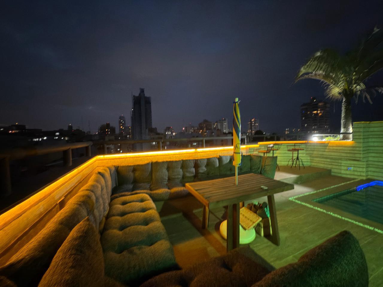 Cobertura à venda no Aparecida: 