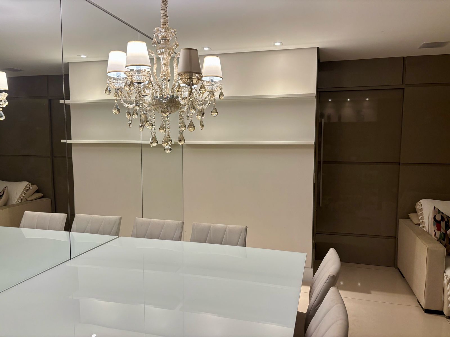 Apartamento à venda no Embaré: 