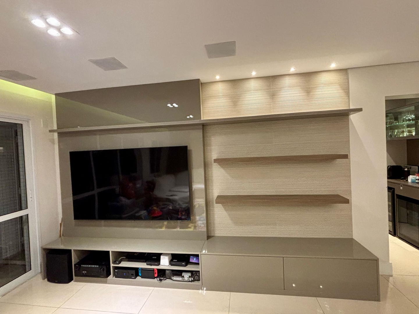 Apartamento à venda no Embaré: 