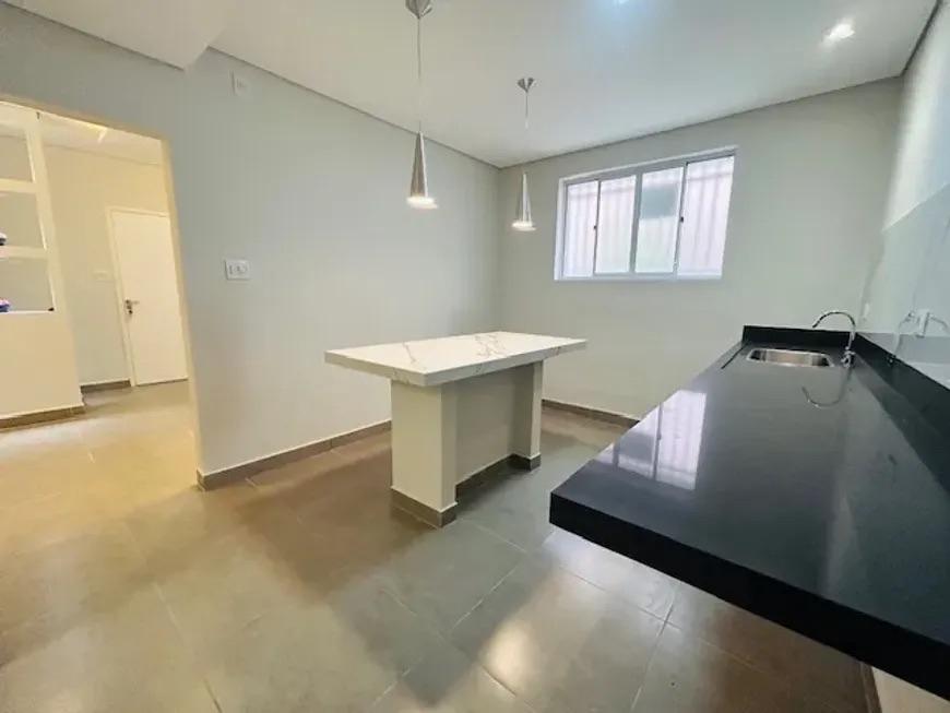 Sobrado à venda no Marapé: 