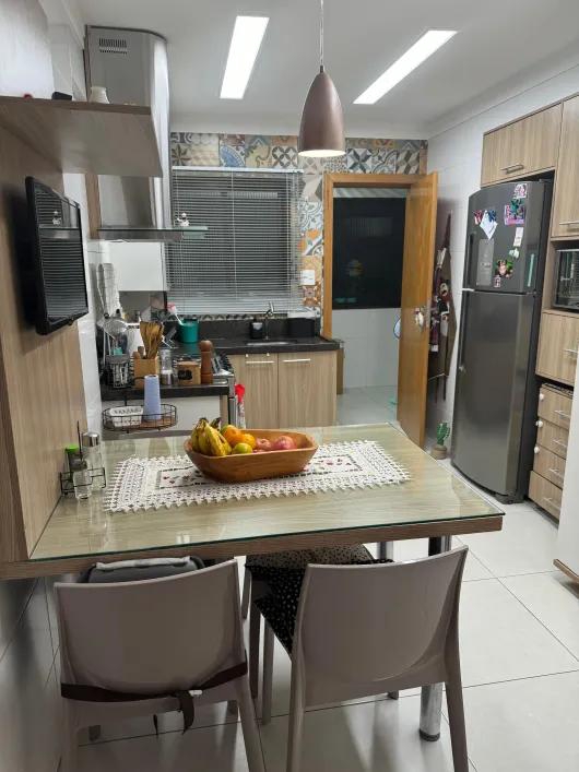 Apartamento à venda no Marapé: 