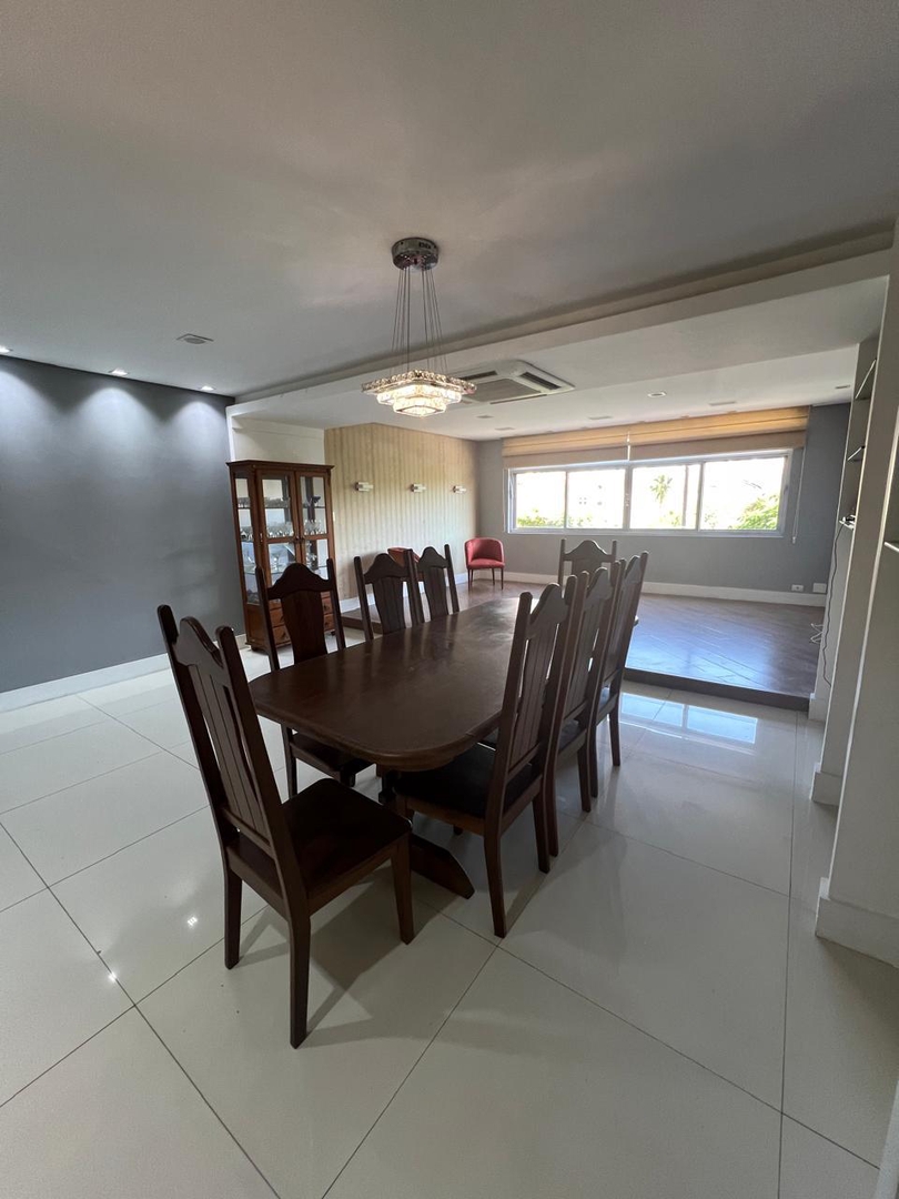 Apartamento à venda no Embaré: 