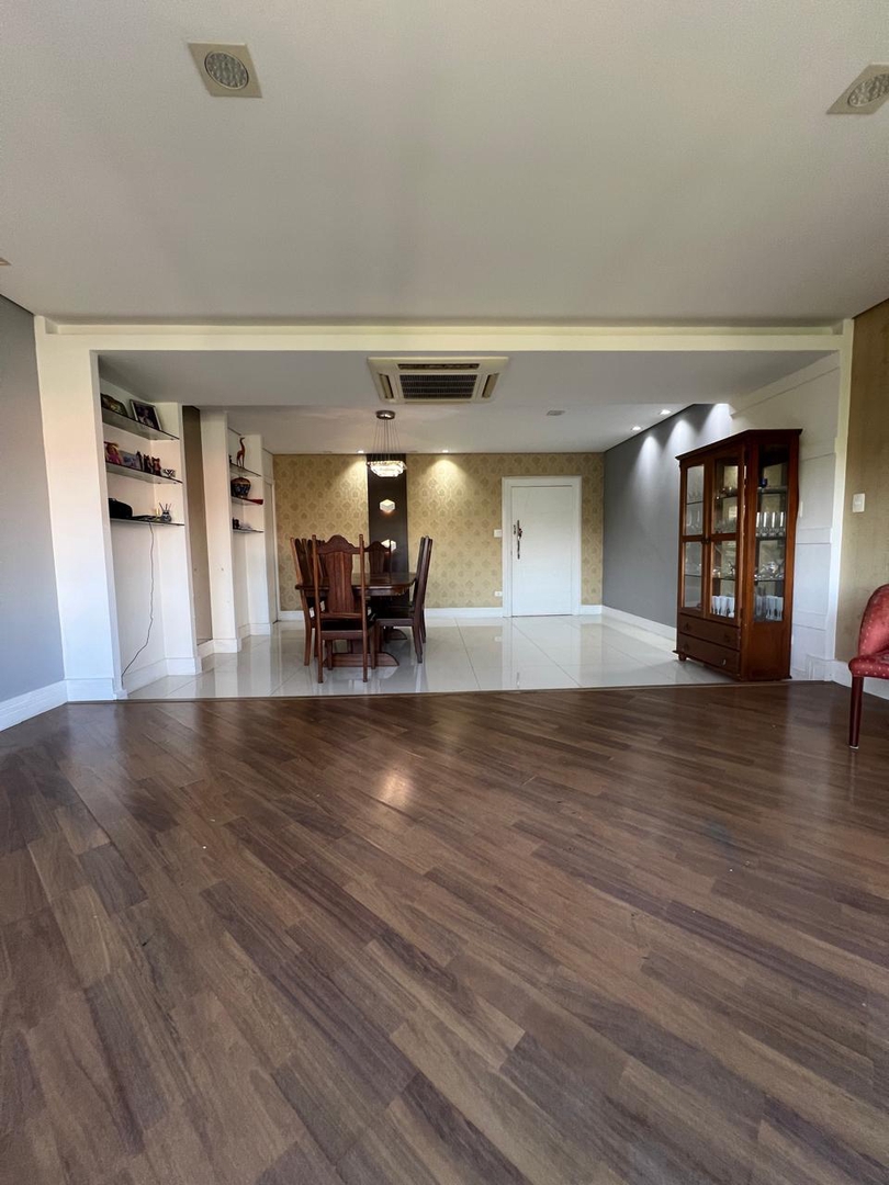 Apartamento à venda no Embaré: 