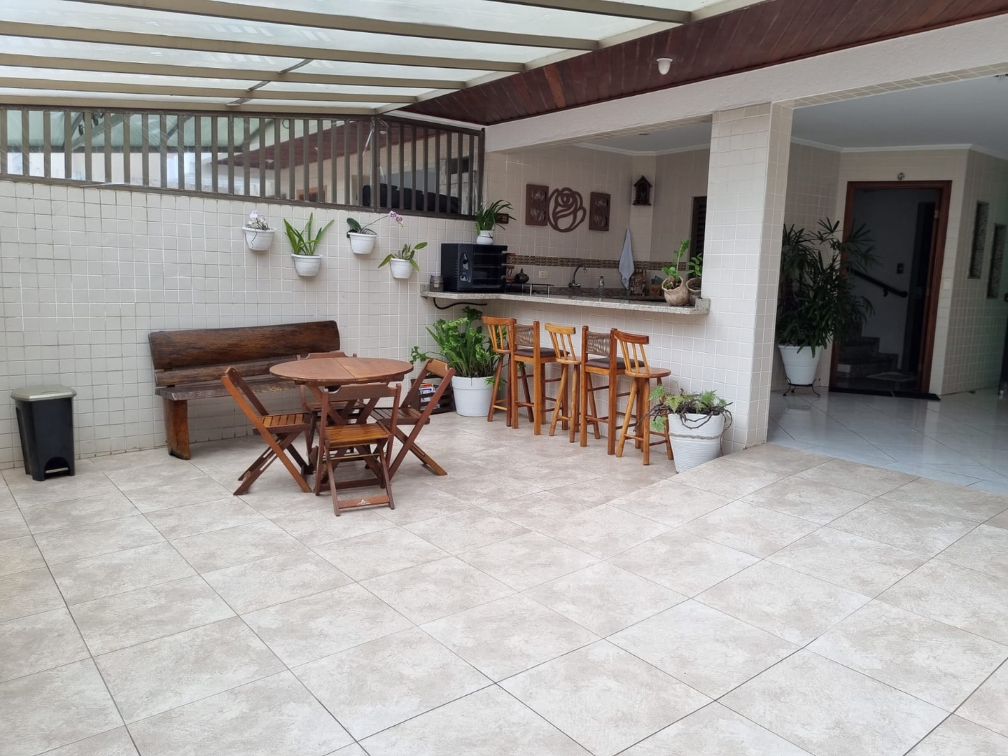 Casa à venda no Embaré: 