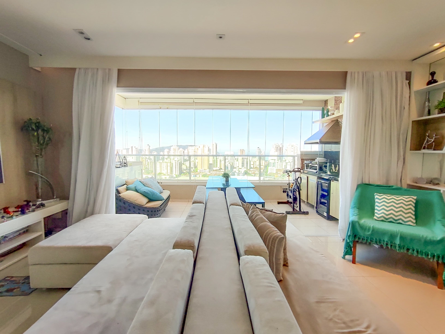 Apartamento à venda no Campo Grande: 