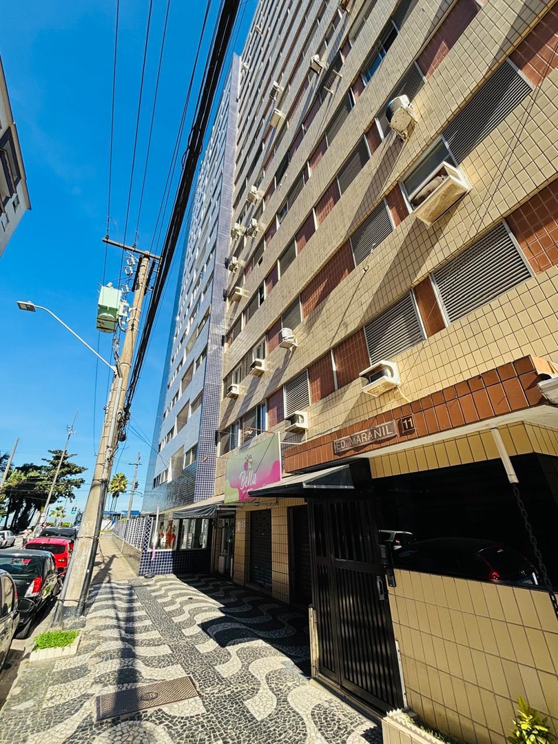 Sala Living à venda no Embaré: 