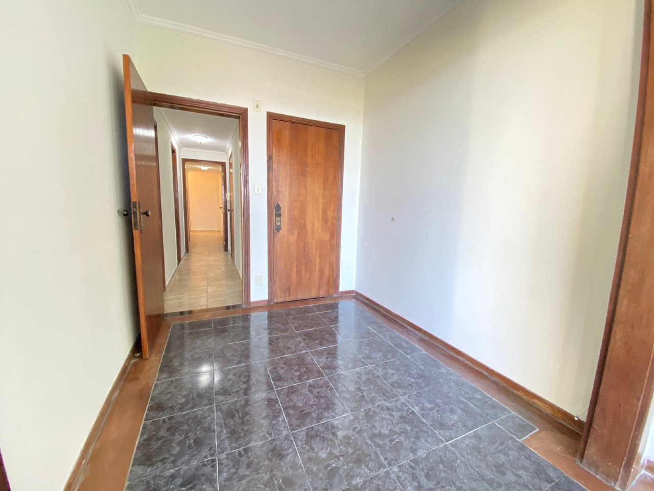 Apartamento à venda no Itararé: 