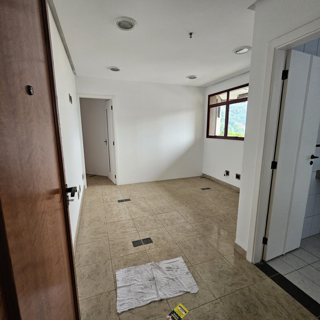 Sala à venda no Vila Nova: 