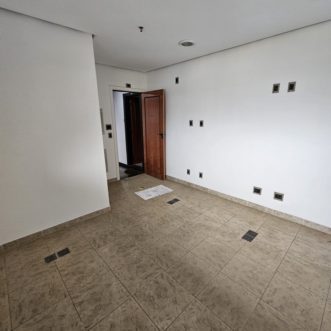 Sala à venda no Vila Nova: 