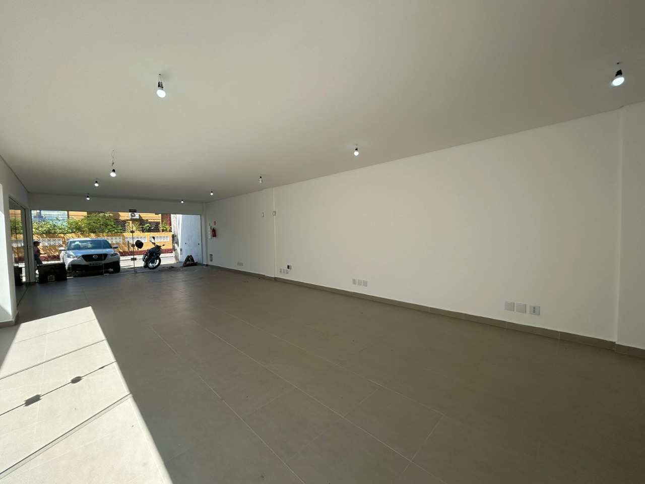 Sala para aluguel no Centro: 