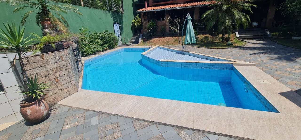 Casa para aluguel no Morro Nova Cintra: 