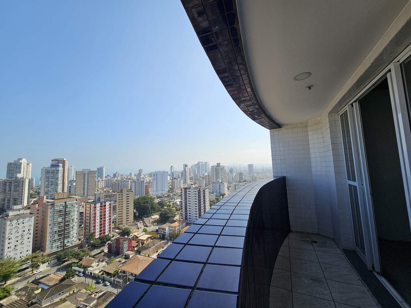 Conjunto Comercial para aluguel no Ponta da Praia: 