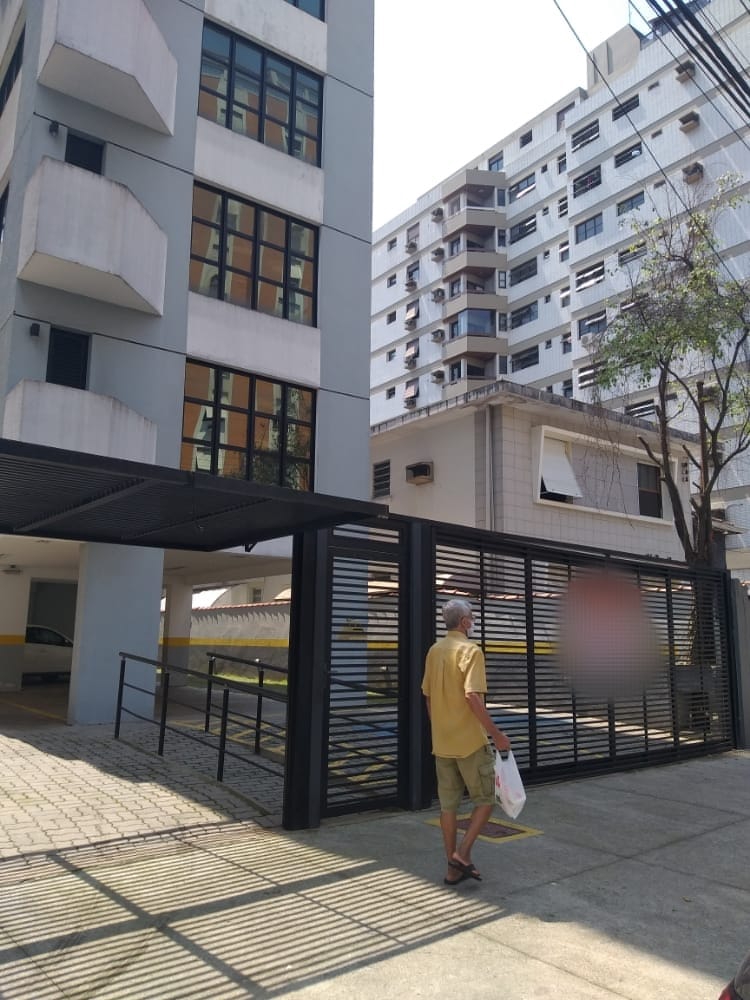 Conjunto Comercial para aluguel no Embaré: 