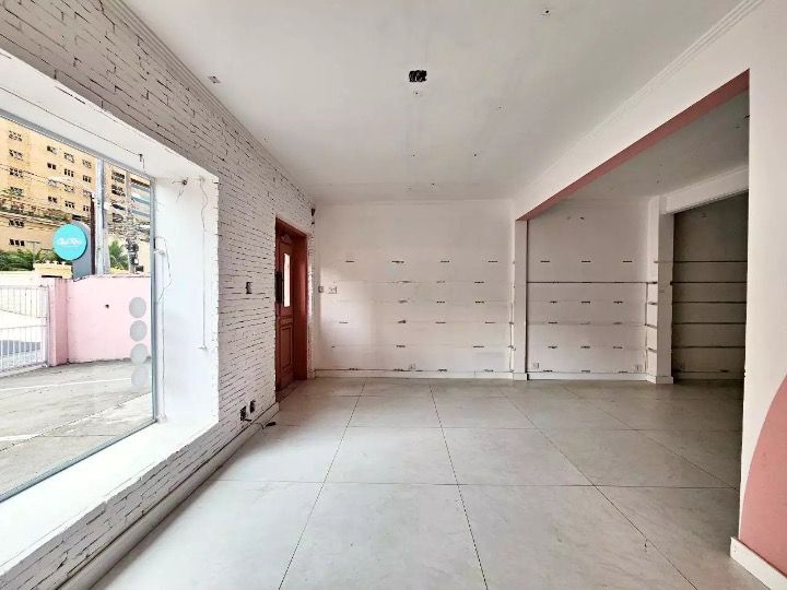 Casa para aluguel no Embaré: 