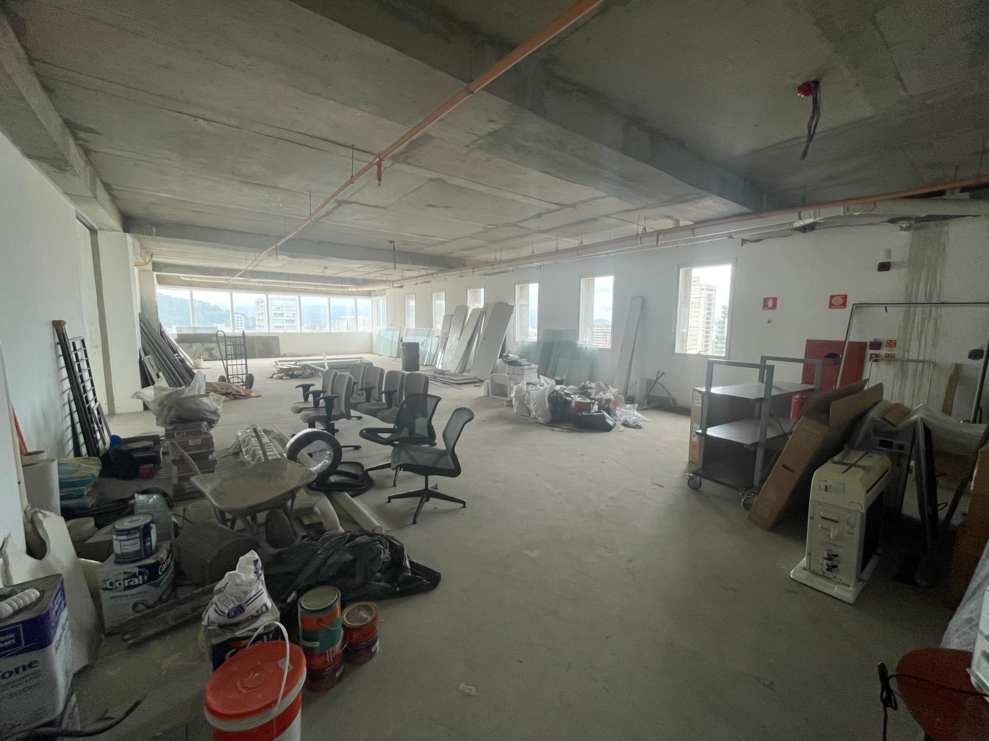 Sala para aluguel no Gonzaga: 