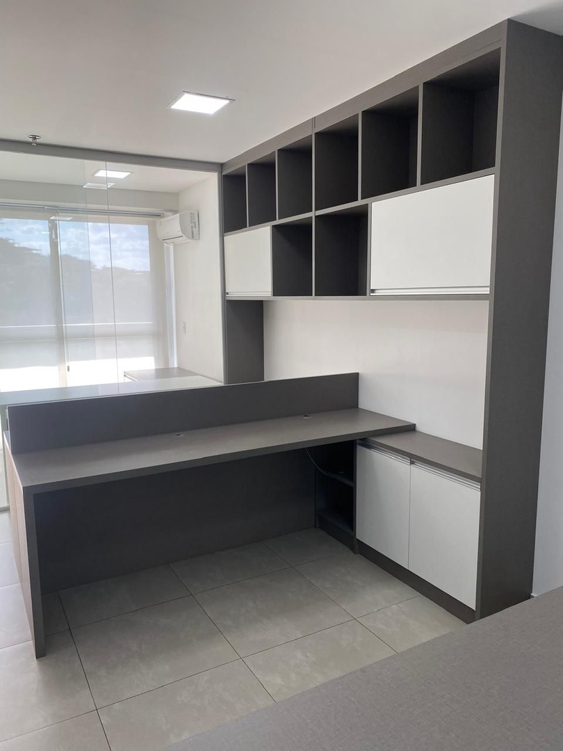 Conjunto Comercial para aluguel no Valongo: 