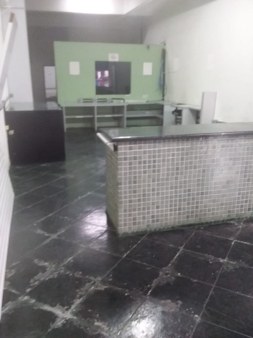 Sala para aluguel no Centro: 