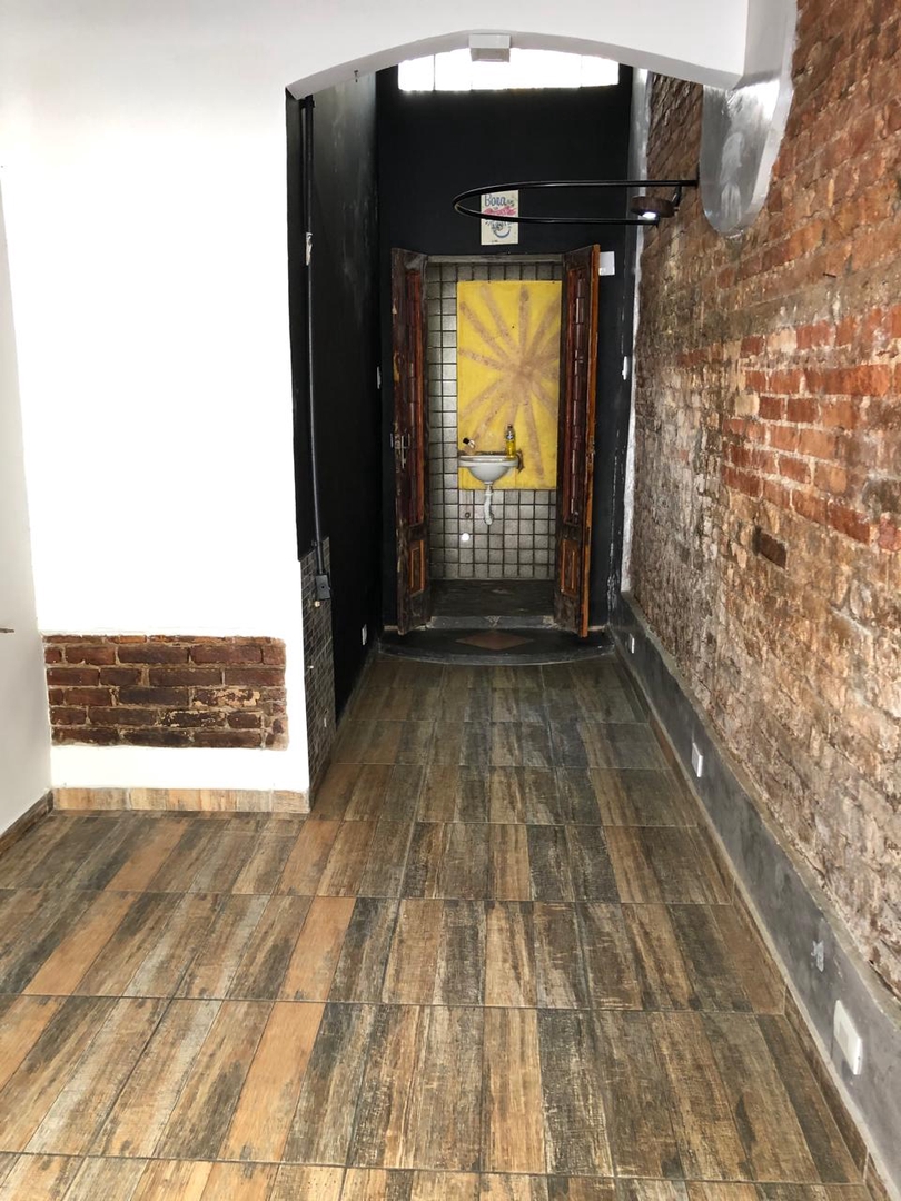 Loja para aluguel no Vila Mathias: 