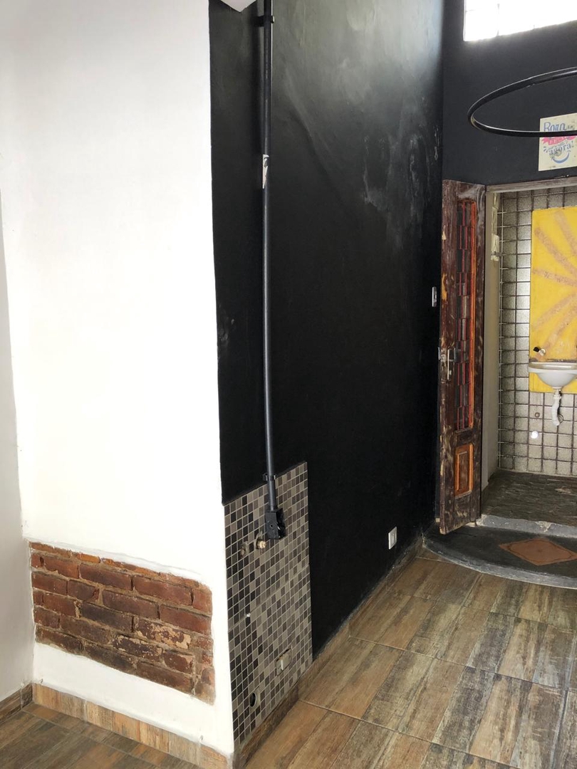 Loja para aluguel no Vila Mathias: 