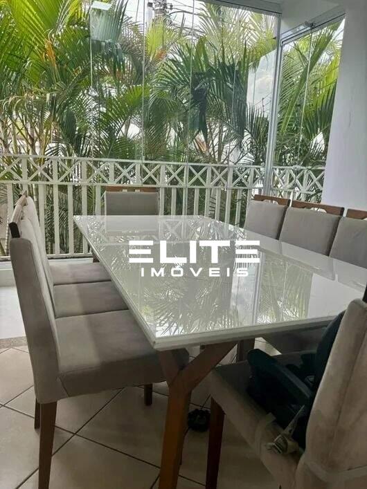 Sobrado para aluguel no Vila Floresta: 