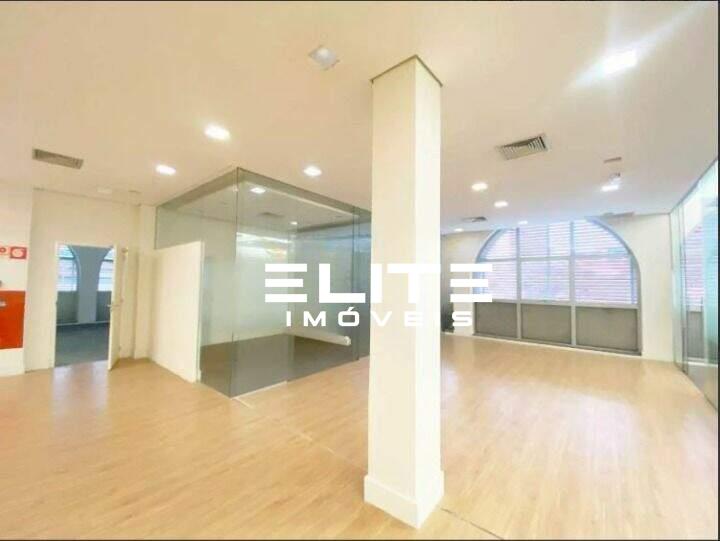 Prédio para aluguel no Centro: 