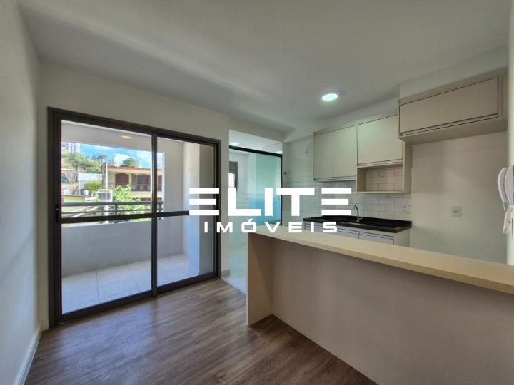 Apartamento para aluguel no Bangú: 