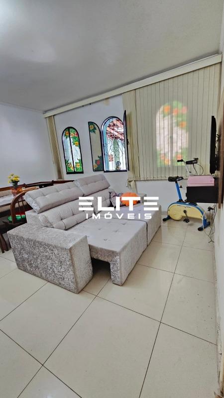 Sobrado à venda no Campestre: 