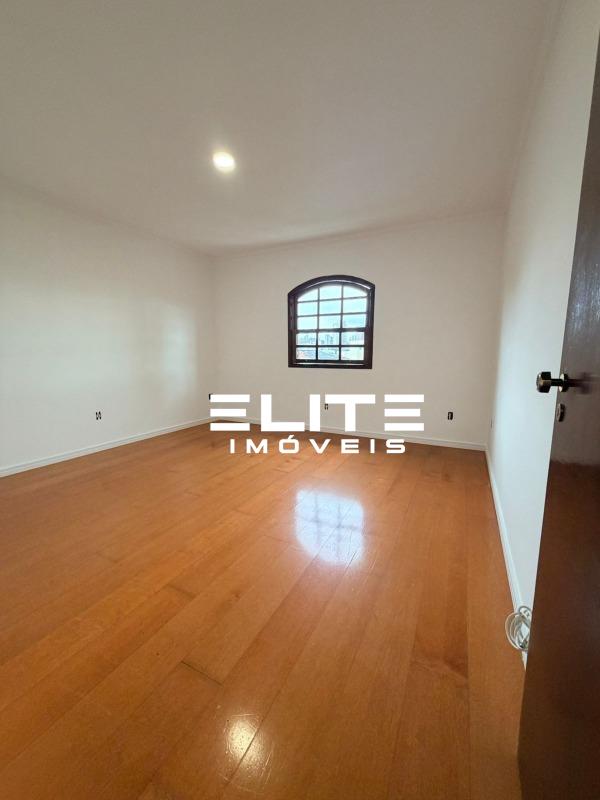 Sobrado à venda no Vila Guiomar: 