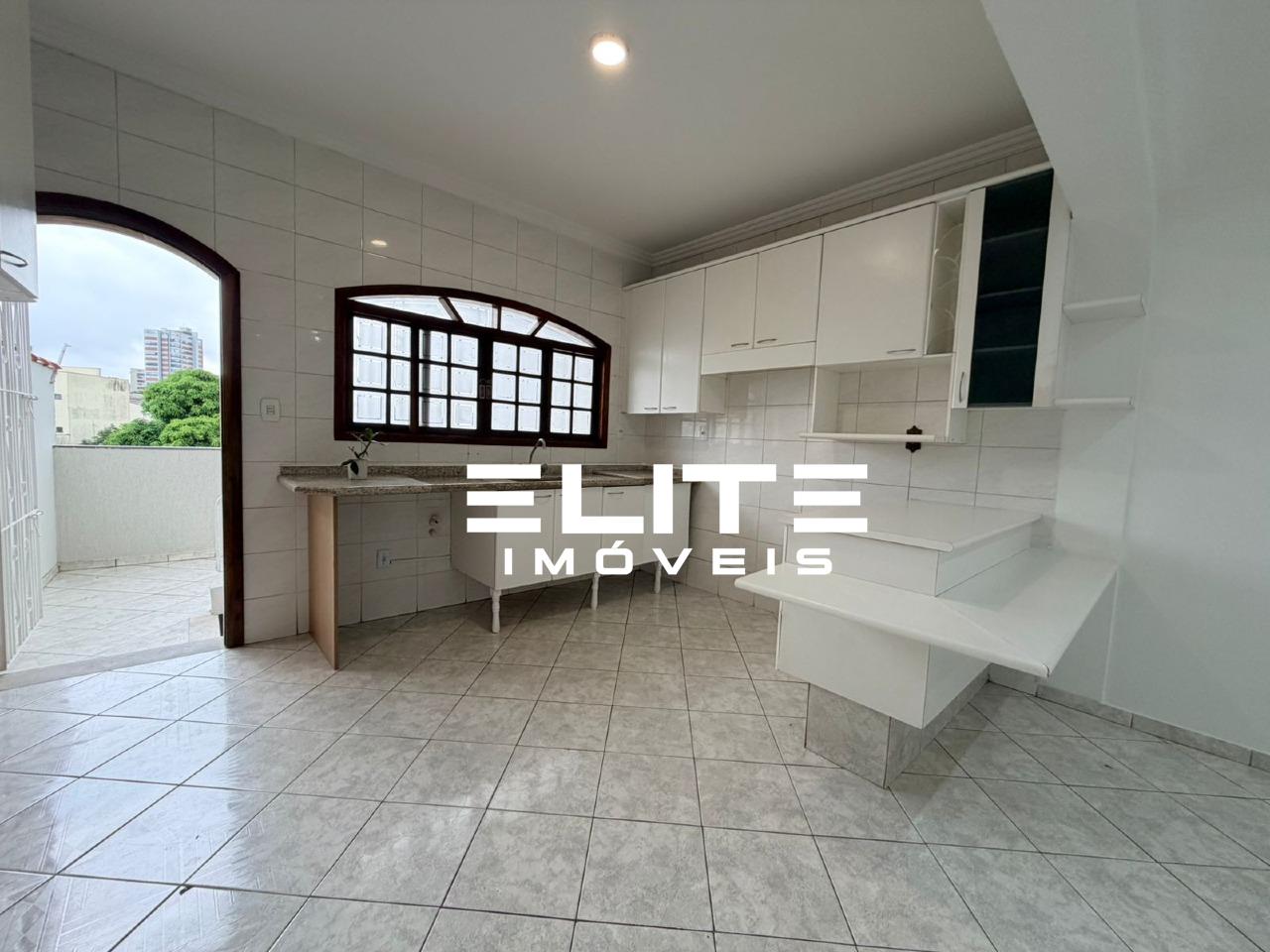 Sobrado à venda no Vila Guiomar: 