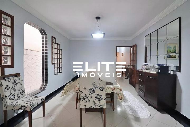 Sobrado à venda no Campestre: 