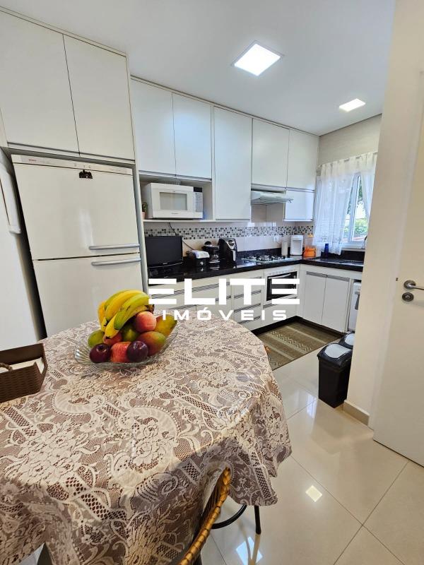 Sobrado à venda no Jardim Santo Alberto: 