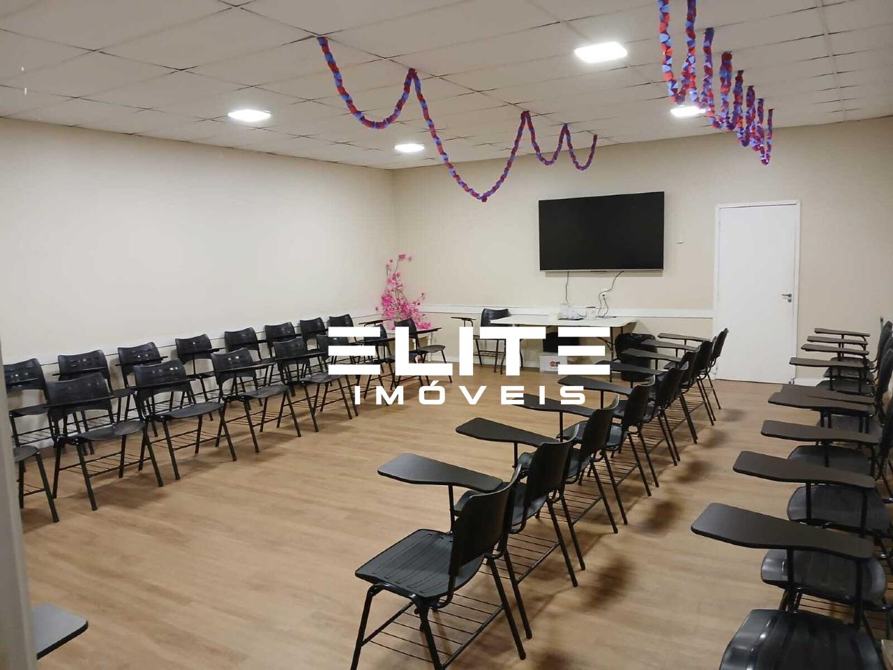 Galpão à venda no Centro: Sala de aula