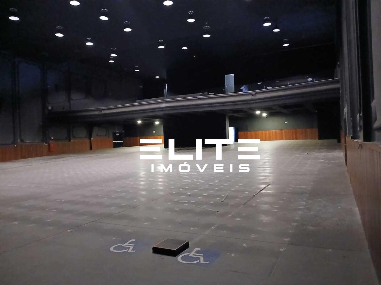 Galpão à venda no Centro: Pavimento térreo 