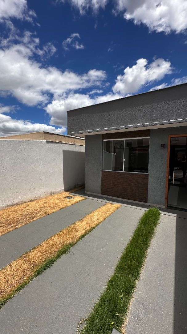 Casa, 3 quartos, 69 m² - Foto 1