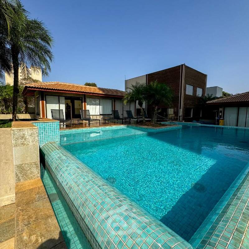 Apartamento para aluguel no Mercês: 