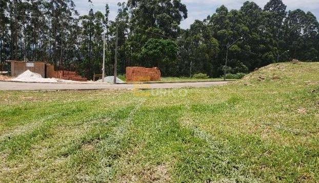 Terreno em Condomínio à venda no Condomínio Colinas de Inhandjara em Itupeva/SP: 