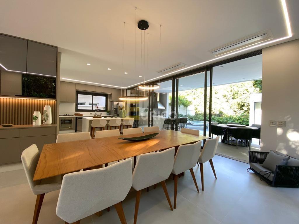 Casa em condomínio à venda no Condomínio Riviera de São Lourenço em Bertioga/SP: 