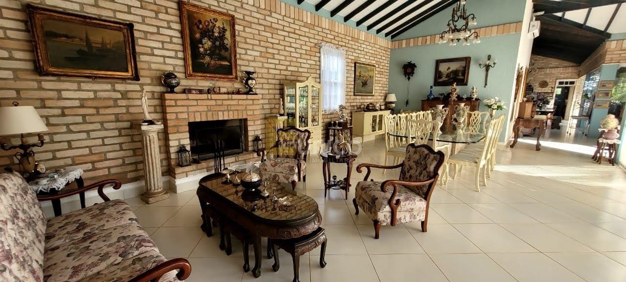 Casa em condomínio à venda no Quinta do Japi (Jacaré) em Cabreúva/SP: 