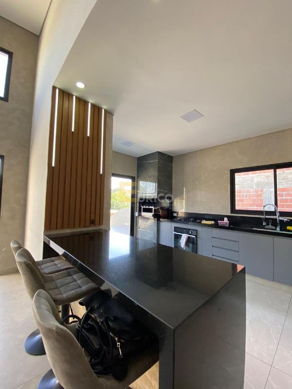 Casa em condomínio à venda no Residencial Lagos de Jarinu em Jarinu/SP: 