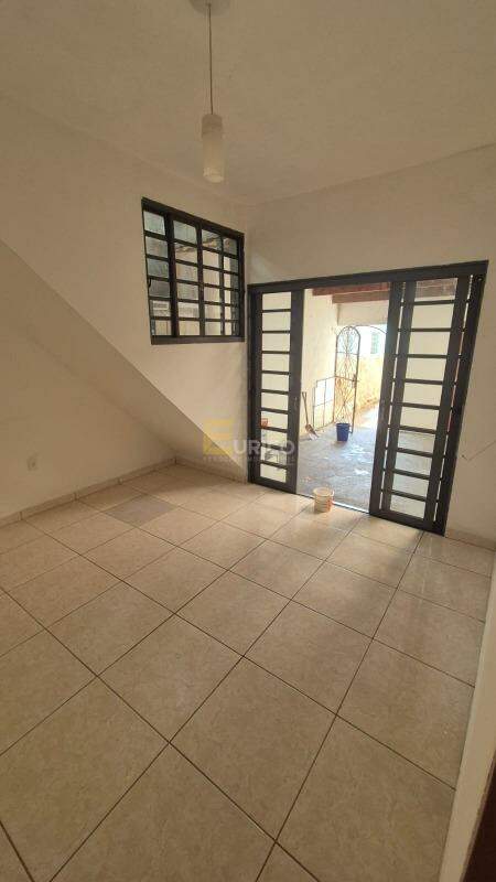 Casa à venda no ENGORDADOURO em Jundiaí/SP: 