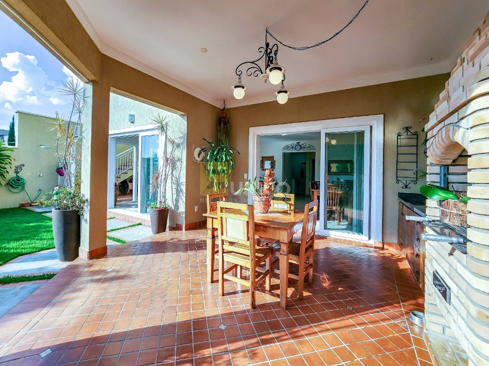 Casa em condomínio à venda no Condominio Village das Flores em Jundiaí/SP: 