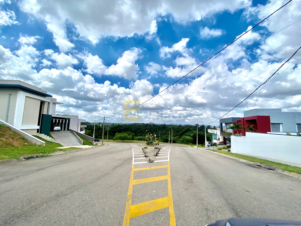 Terreno em Condomínio à venda no Condomínio Residencial Terras de Jundiaí em Jundiaí/SP: 