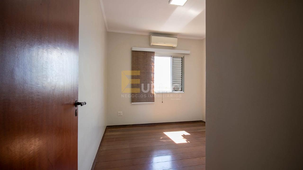 Casa em condomínio à venda no Condomínio Portal do Paraíso I em Jundiaí/SP: 