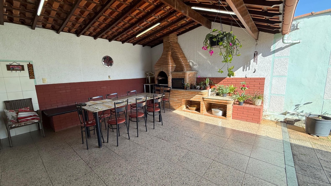 Casa à venda no planalto: 