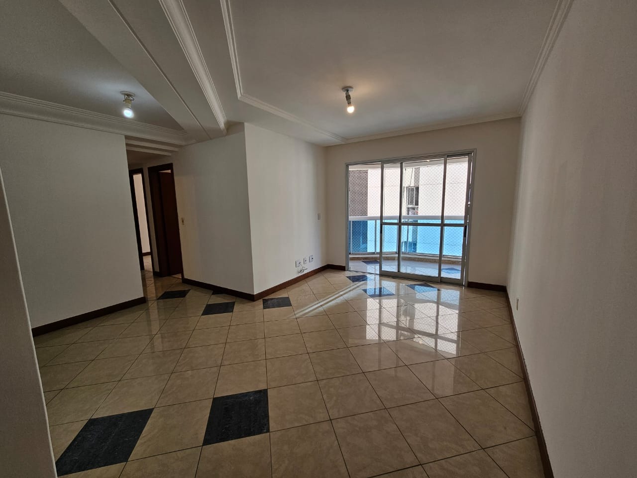 Apartamentos com interfone à venda em Praia da Costa, Vila Velha