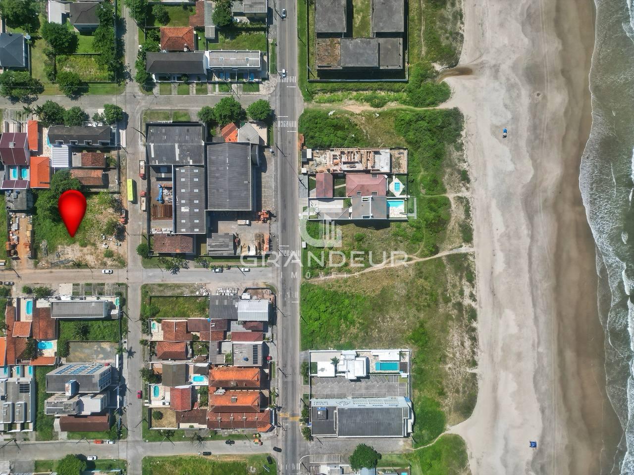 Terreno à venda no Balneário Eliana: 