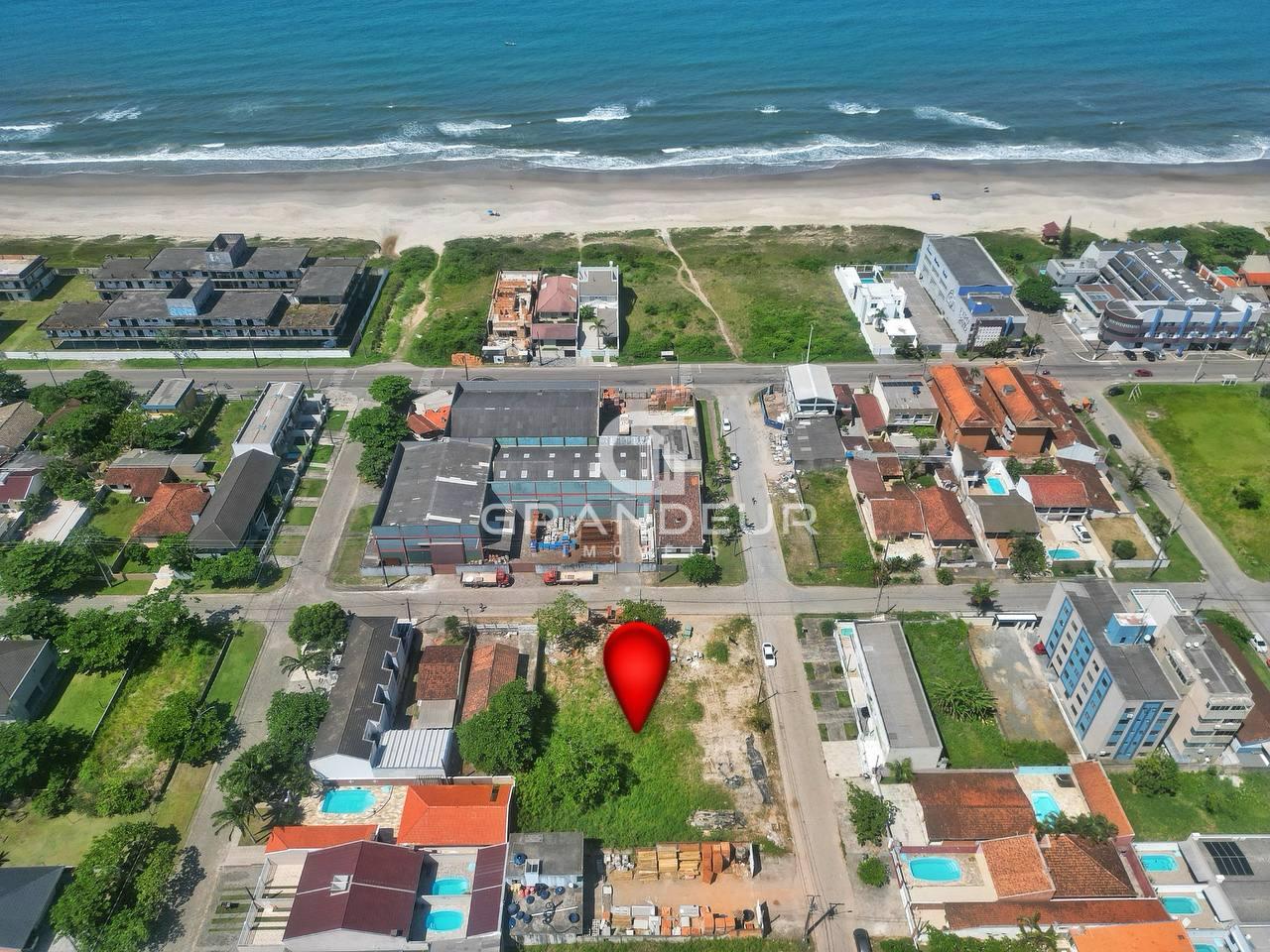 Terreno à venda no Balneário Eliana: 