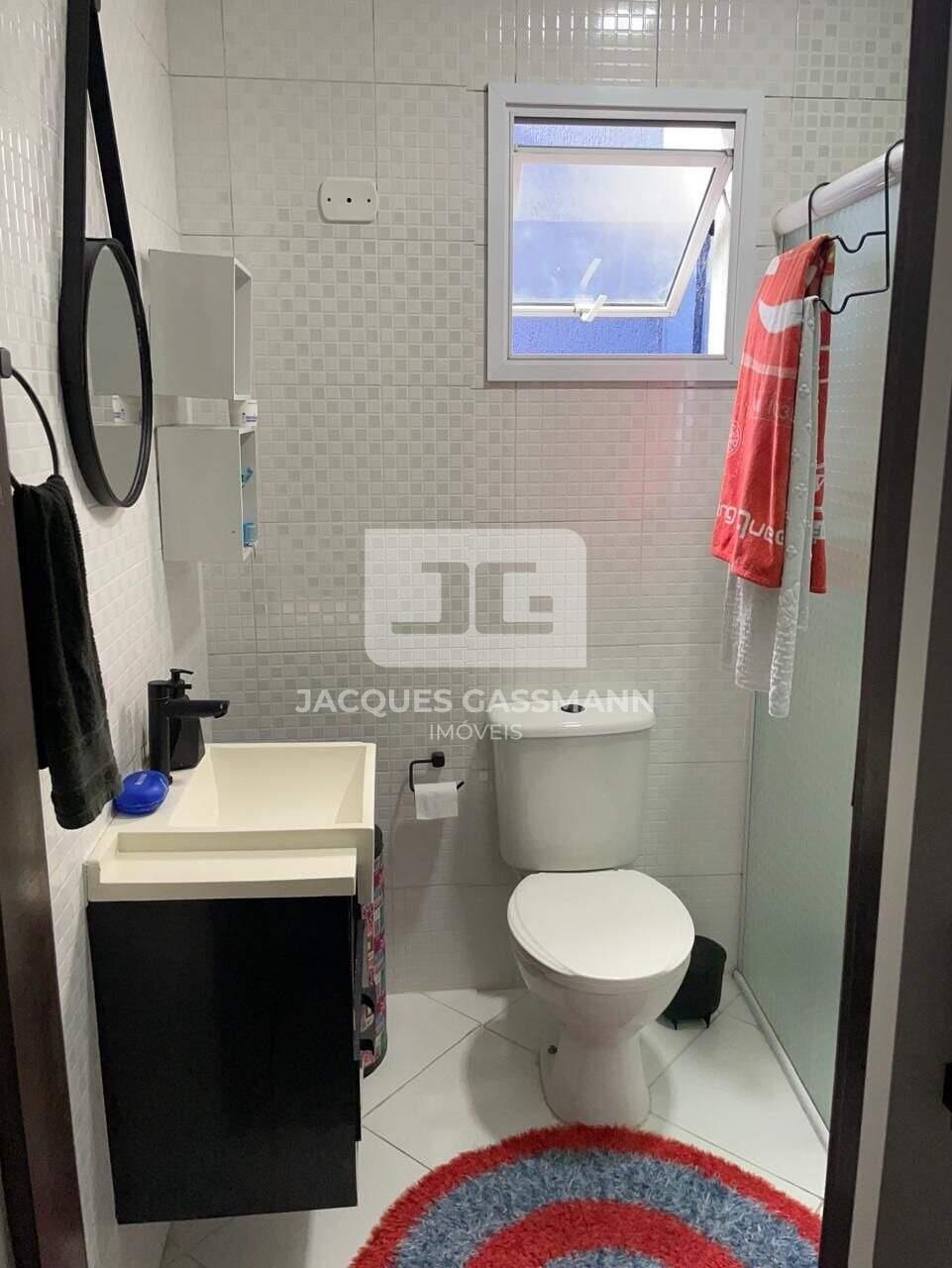 Sobrado à venda no bairro Jardim Santo Antônio Santo André: