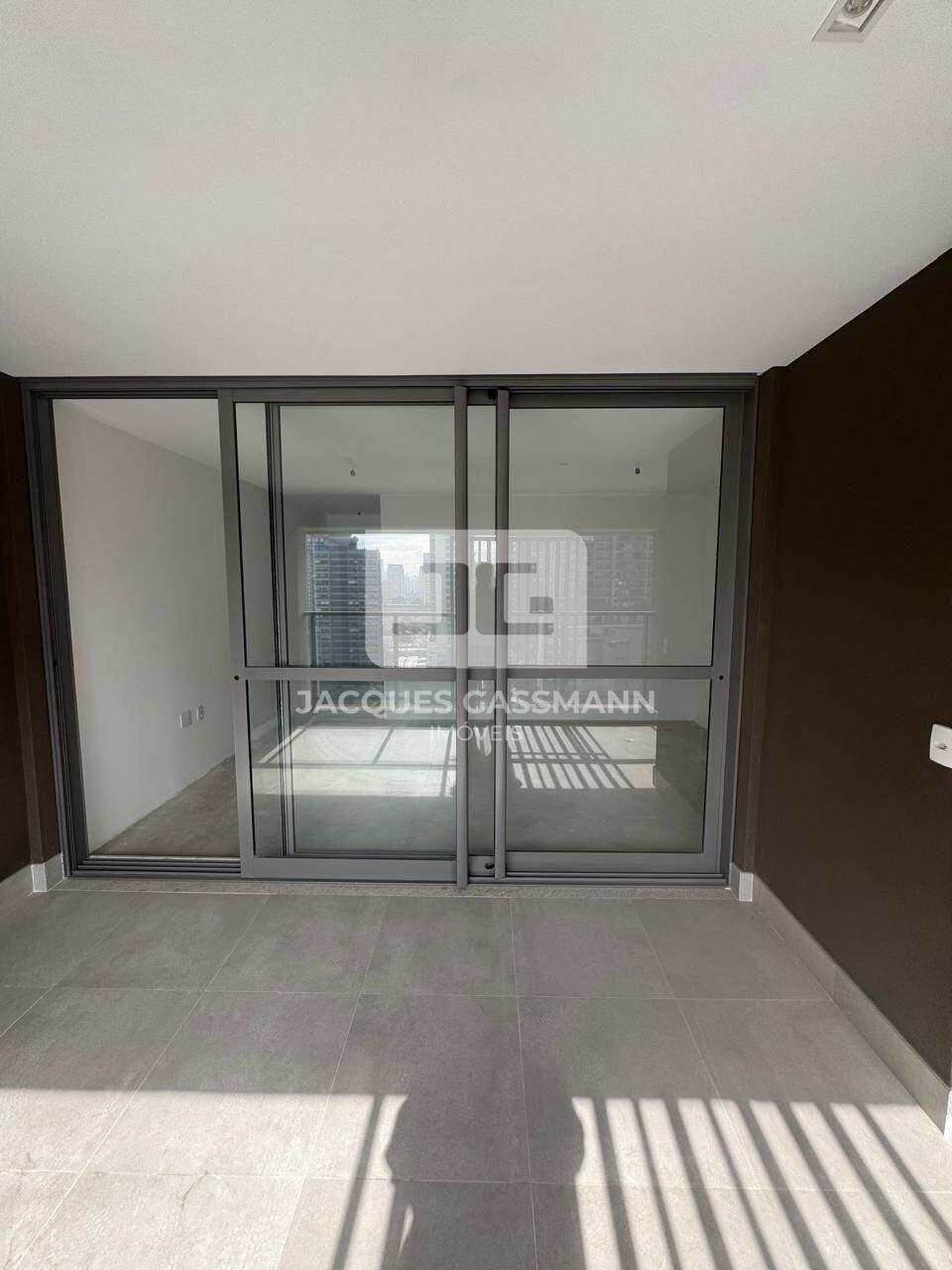 Apartamento à venda no bairro Jardim das Acácias São Paulo: