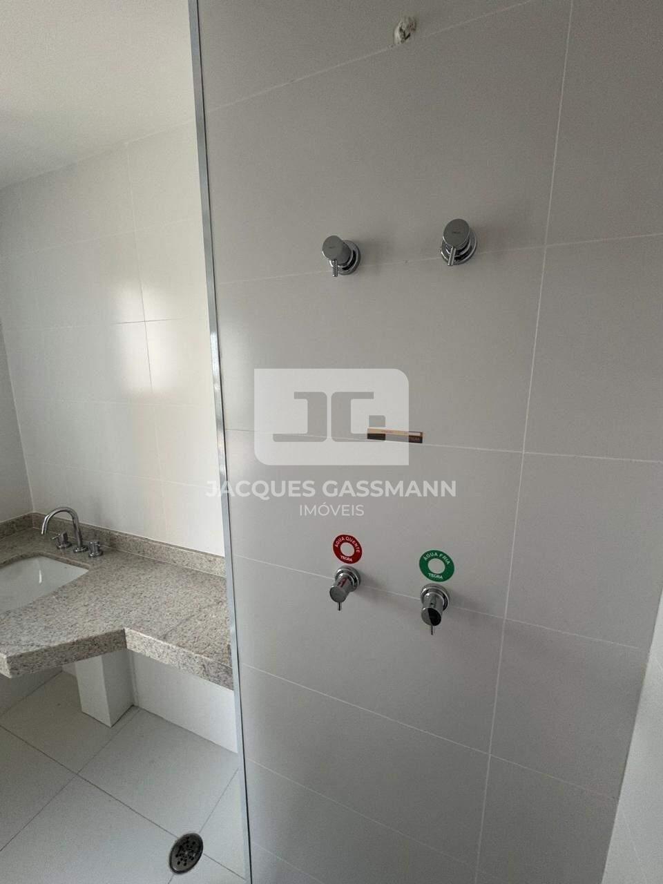 Apartamento à venda no bairro Jardim das Acácias São Paulo: